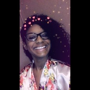 Meet your Posher, Celeste